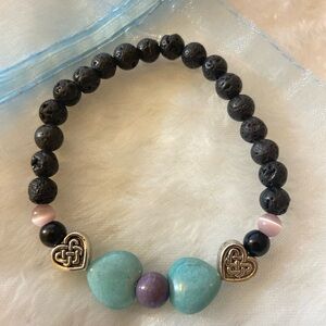 Celtic heart ❤️ bracelet 1 amazonite heart cat eye stretch purple agate stone